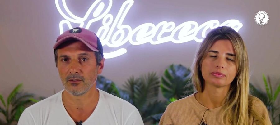 Joly y Miguel en su heladería de Pehuajó